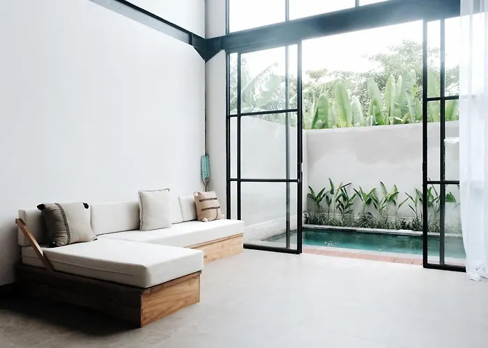 Tropicalloft With Ocean View From Rooftop -rare! *